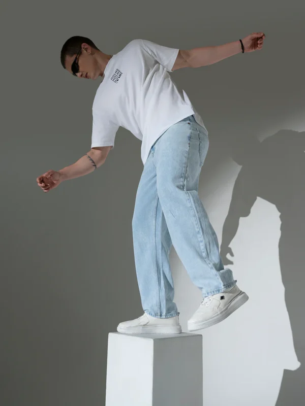 Light Fade Jeans - Image 6